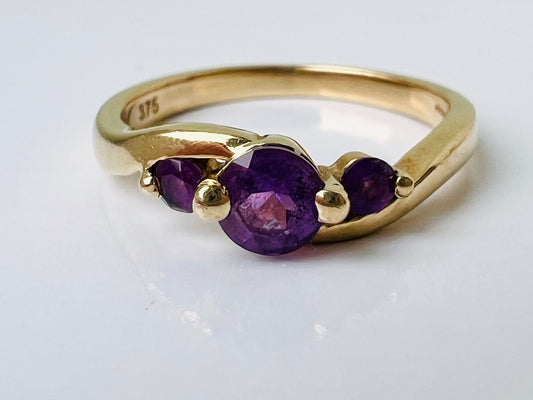 9ct Gold Amethyst Ring