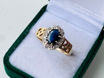 Vintage 9ct Gold Sapphire & Diamond Ring