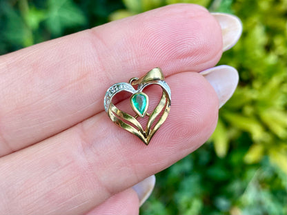 9ct Gold Emerald & Diamond Pendant