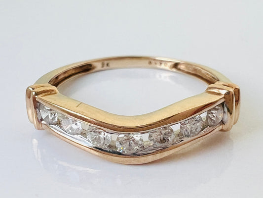 9ct Gold Curved Diamond Ring