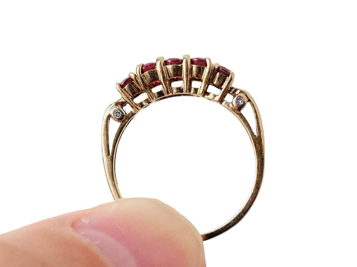 9ct Gold Rhodolite Garnet & Diamond Ring