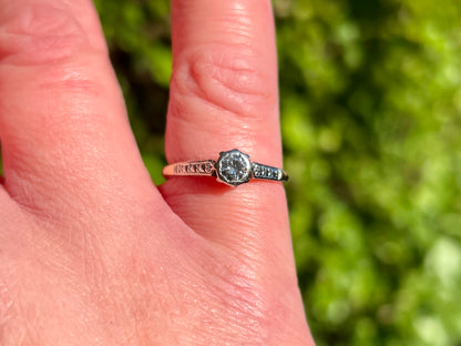 Antique 18ct Gold Diamond Solitaire Ring