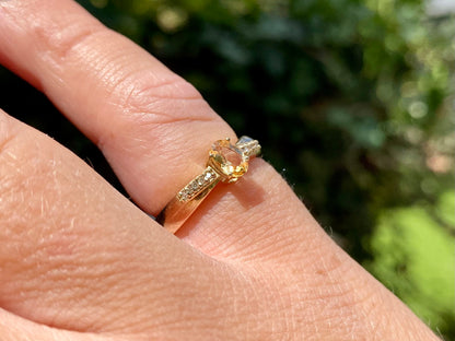 9ct Gold Citrine & Diamond Ring