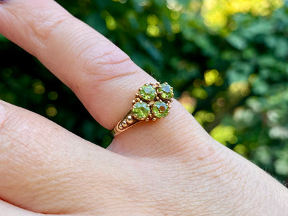 Vintage 9ct Gold Peridot Ring