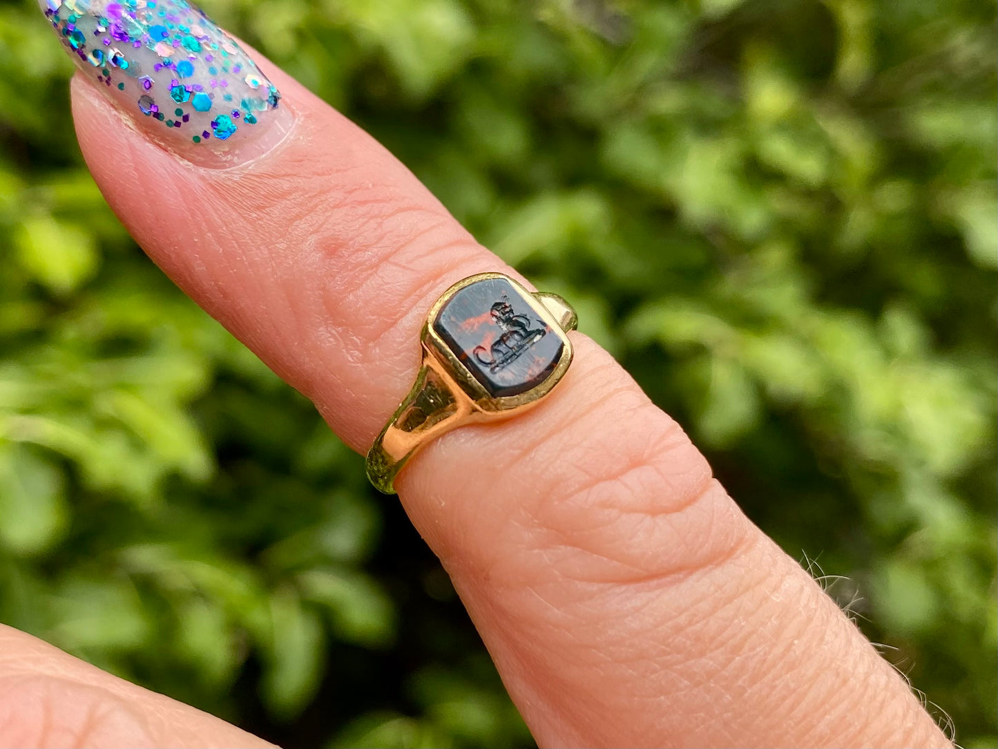 Antique 18ct Gold Bloodstone Ring