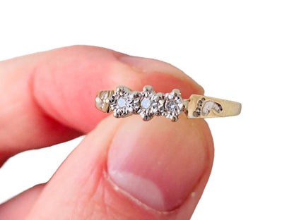 9ct Gold Diamond Footprints Ring