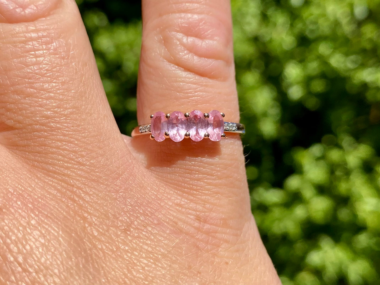 9ct Gold Pink Sapphire & Diamond Ring