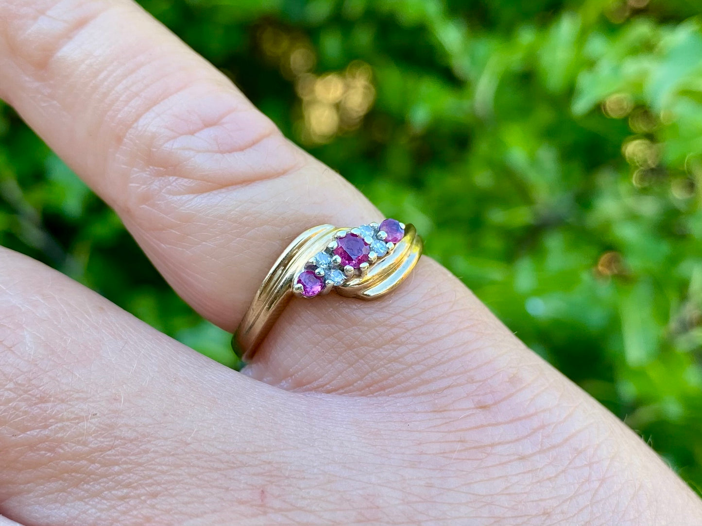 9ct Gold Ruby & Diamond Ring