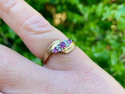 9ct Gold Ruby & Diamond Ring