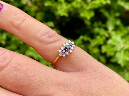 18ct Gold Sapphire & Diamond Ring