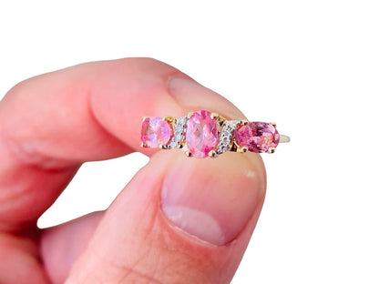 9ct Gold Pink Sapphire & Diamond Ring