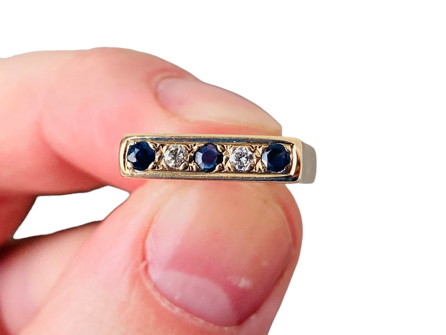 Vintage 9ct Gold Sapphire & Diamond Ring