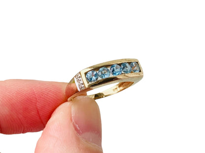 9ct Gold Zircon & Diamond Ring