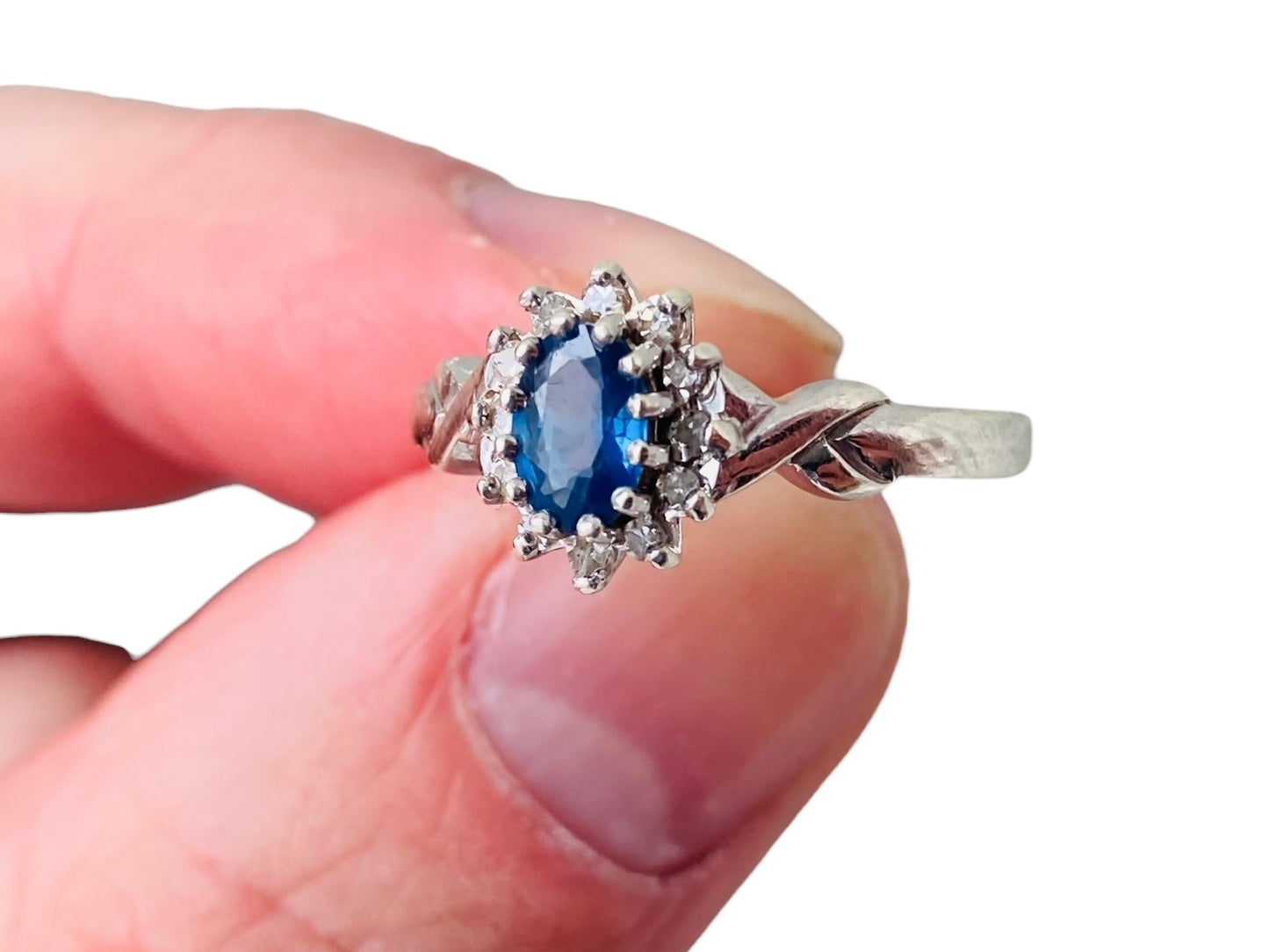 9ct Gold Sapphire & Diamond Ring