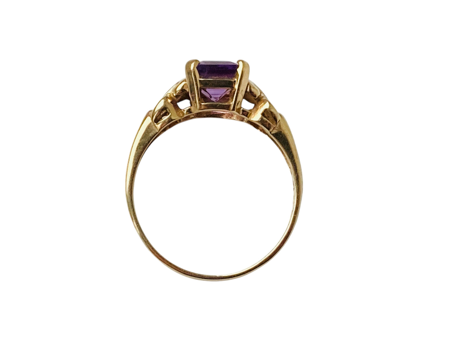 9ct Gold Amethyst Ring