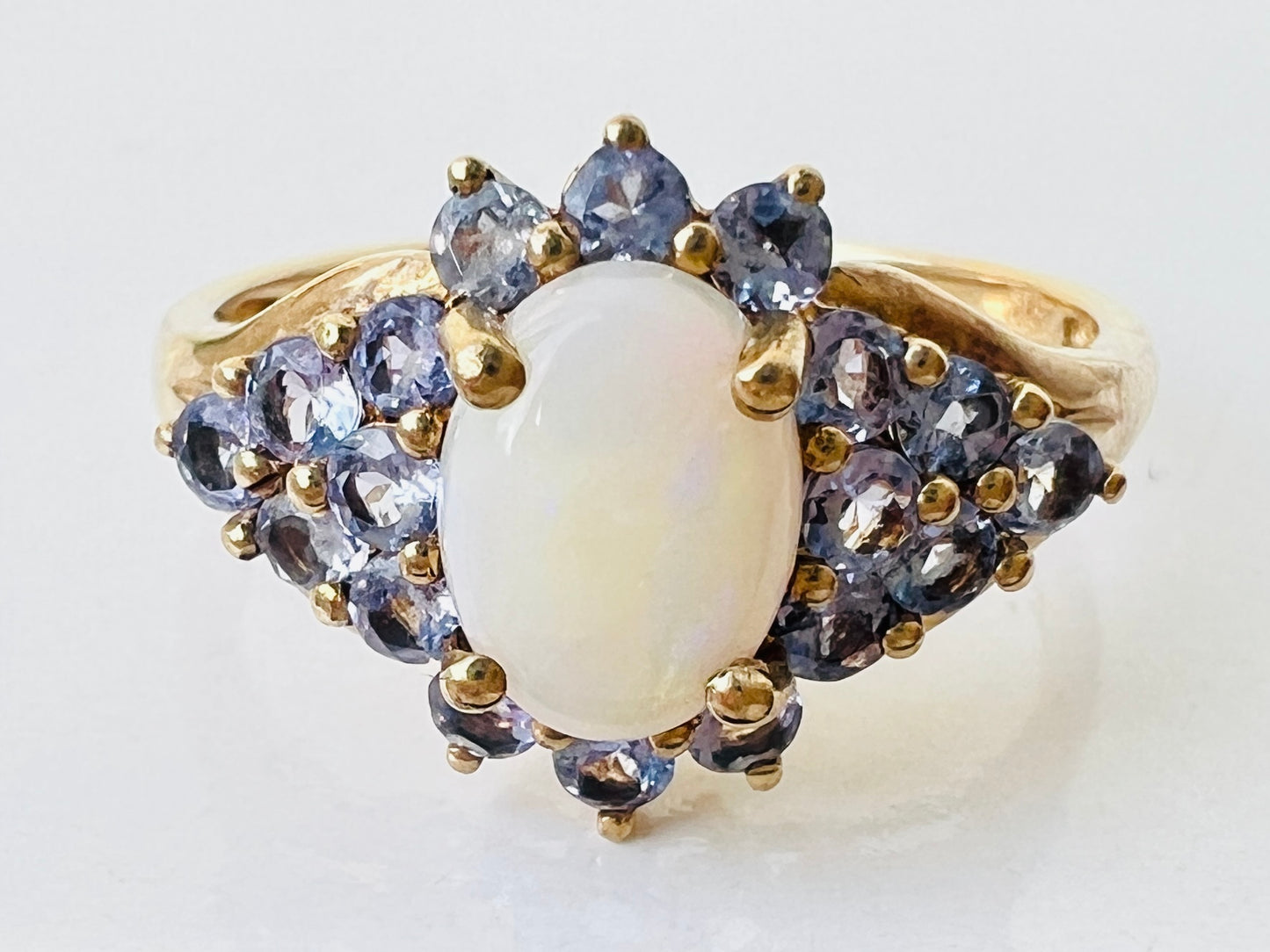 9ct Gold Opal & Tanzanite Ring
