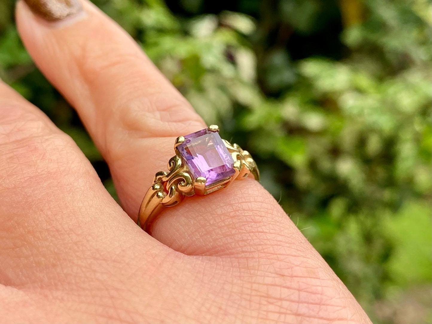 9ct Gold Amethyst Ring