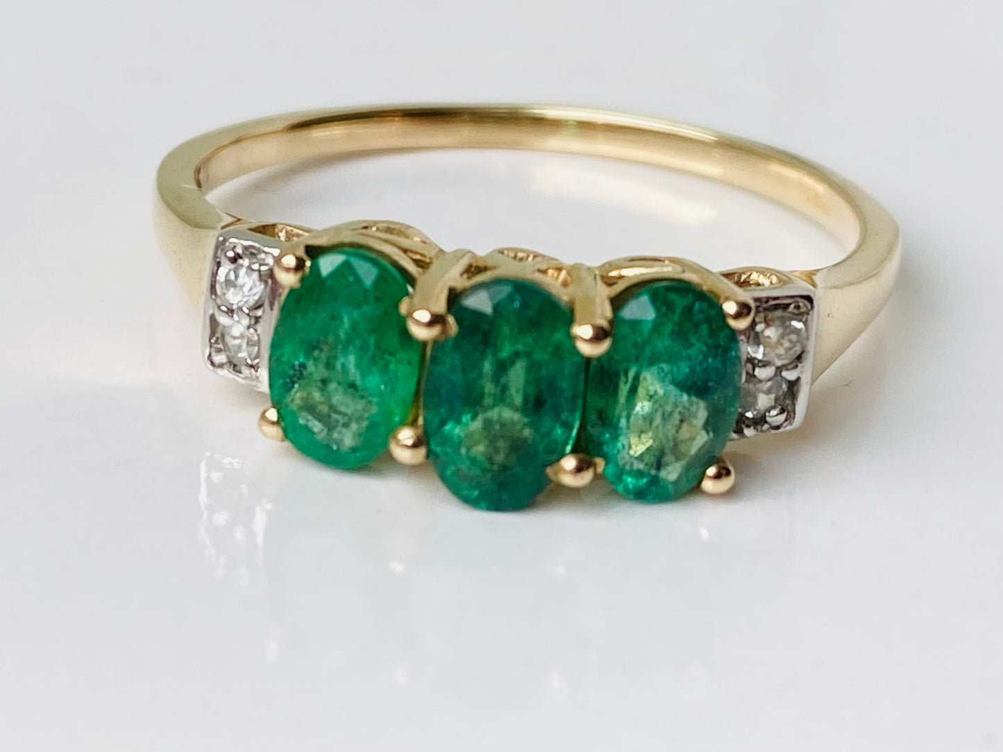 9ct Gold Emerald & White Zircon Ring