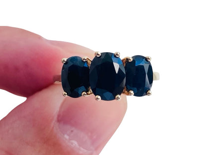 9ct Gold Sapphire Ring