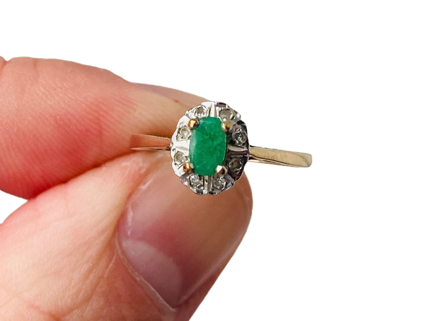 Vintage 9ct Gold Emerald & Diamond Ring