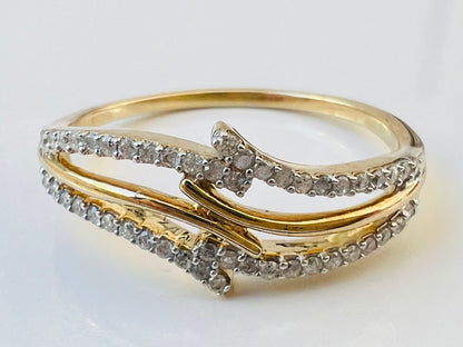 9ct Gold Diamond Ring