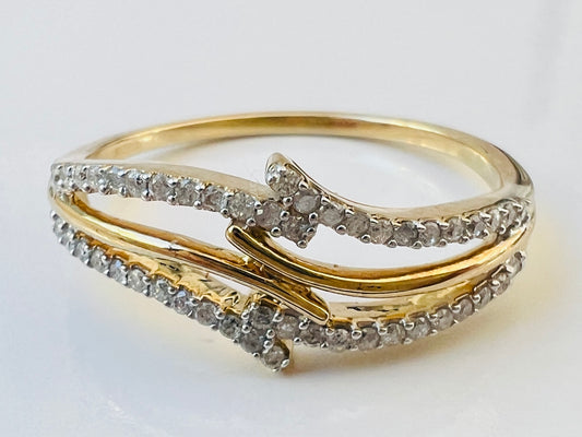 9ct Gold Diamond Ring