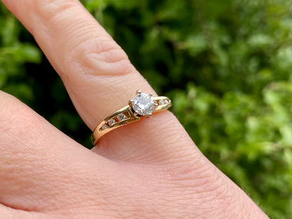 14ct Gold Diamond Ring