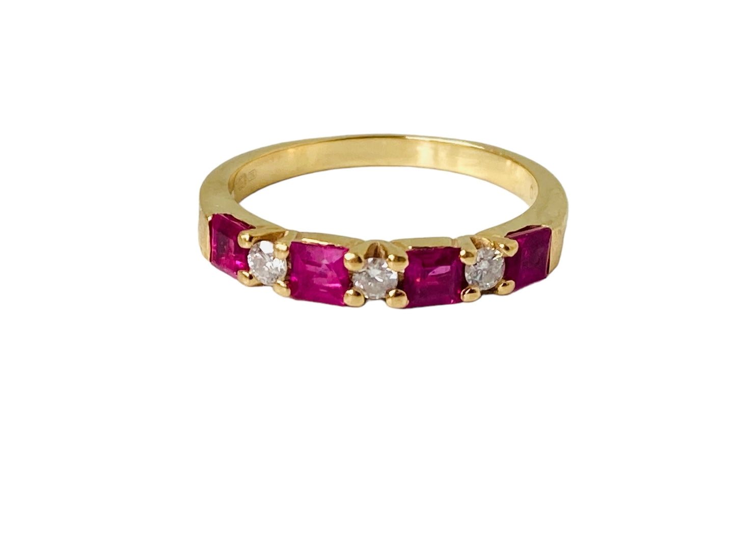 18ct Gold Ruby & Diamond Ring