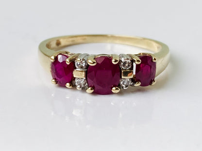 9ct Gold Ruby & Diamond Ring