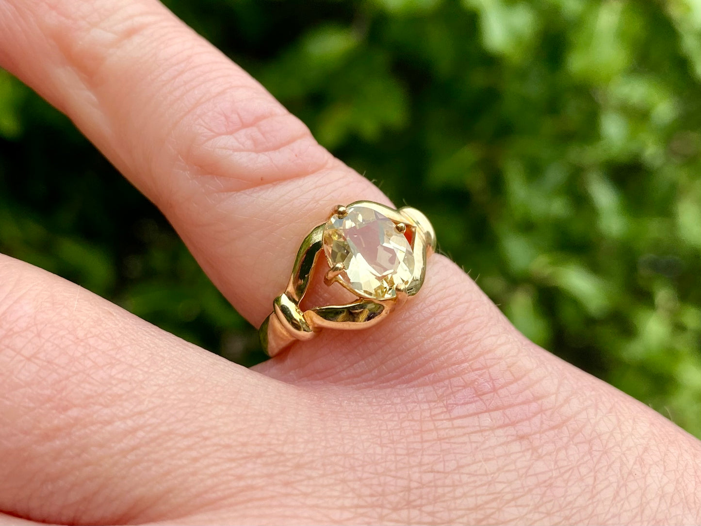 9ct Gold Citrine Ring