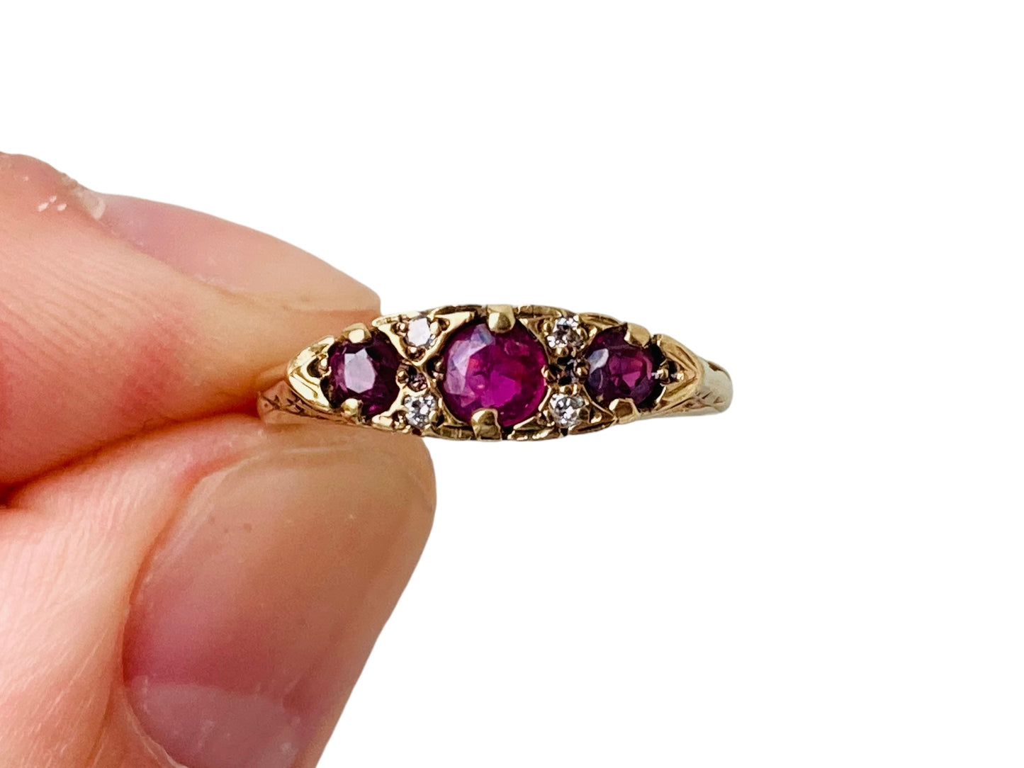 9ct Gold Ruby & Diamond Ring