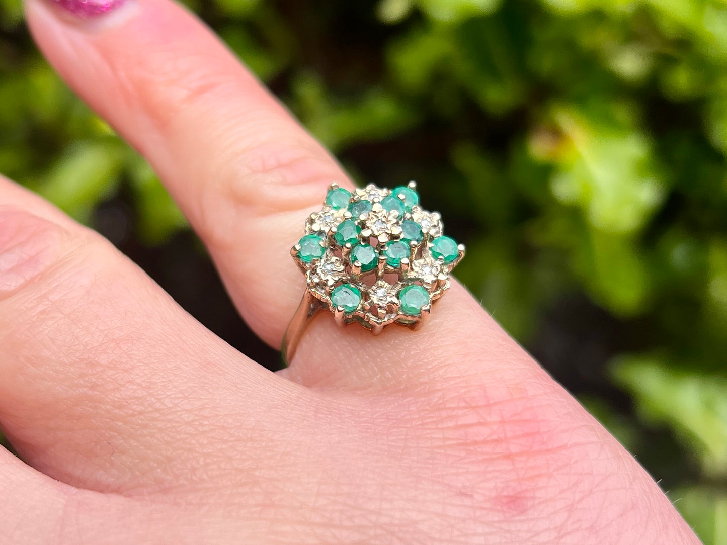 Vintage 9ct Gold Emerald & Diamond Ring