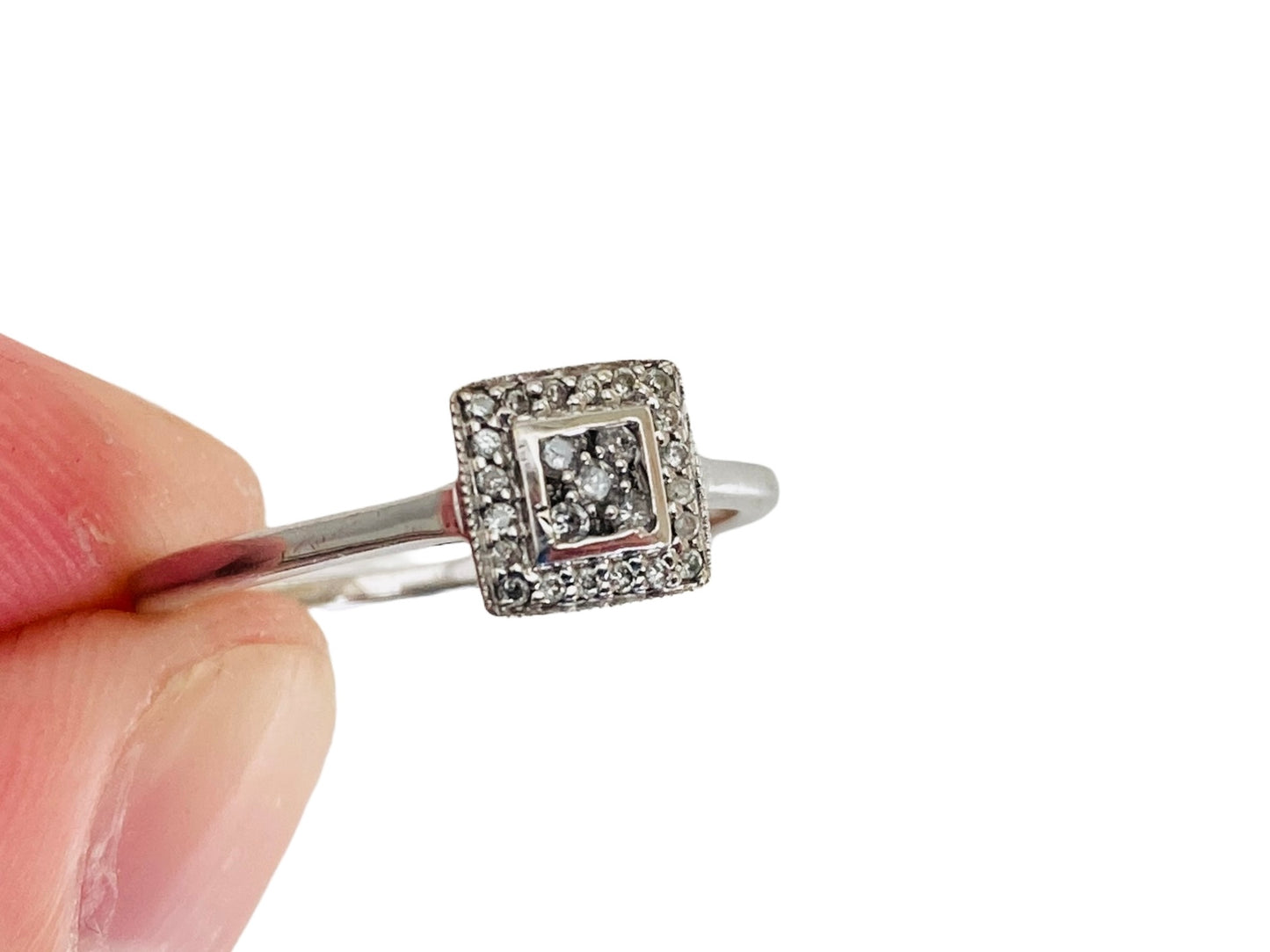 9ct Gold Diamond Ring