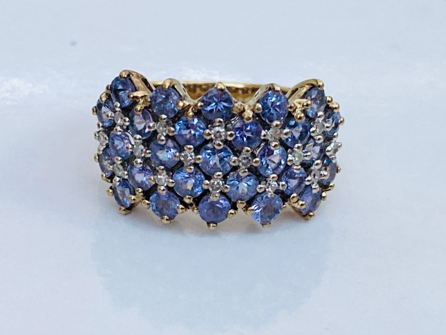 9ct Gold Tanzanite & Diamond Ring