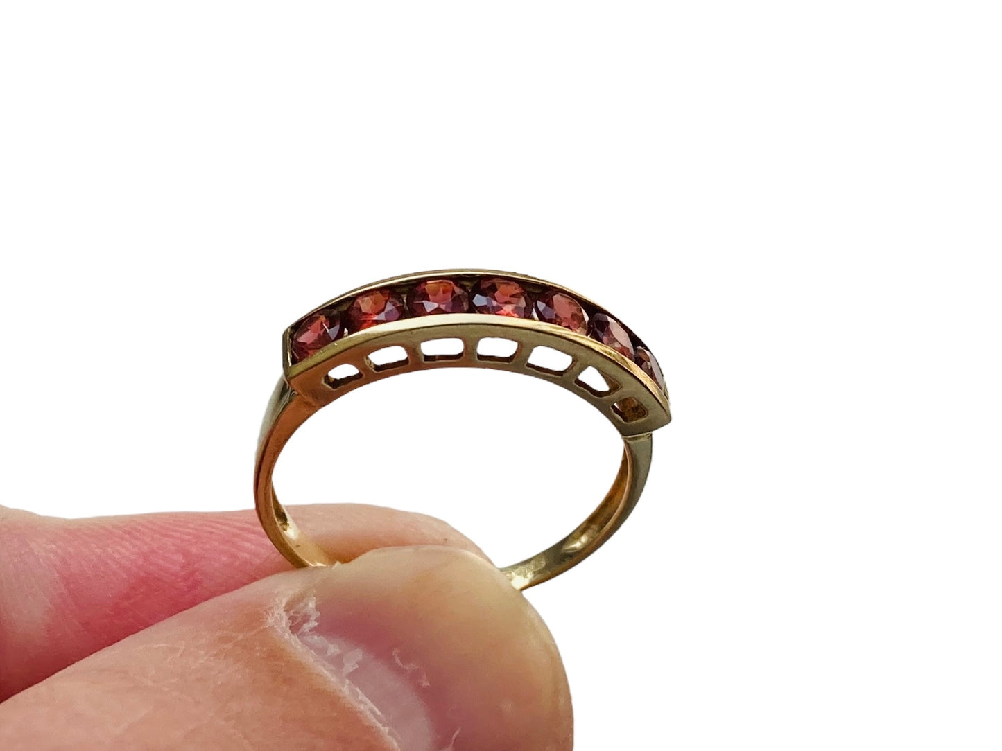 9ct Gold Red Quartz Ring