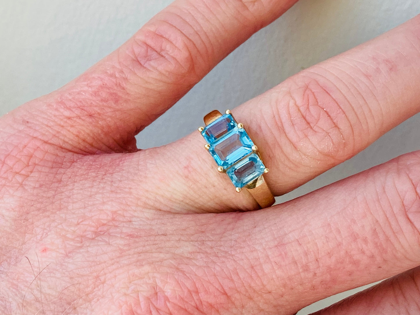 9ct Gold Topaz Ring