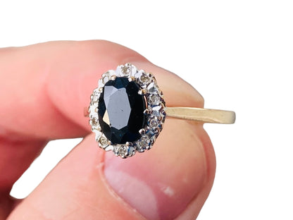 Vintage 9ct Gold Sapphire & Diamond Ring