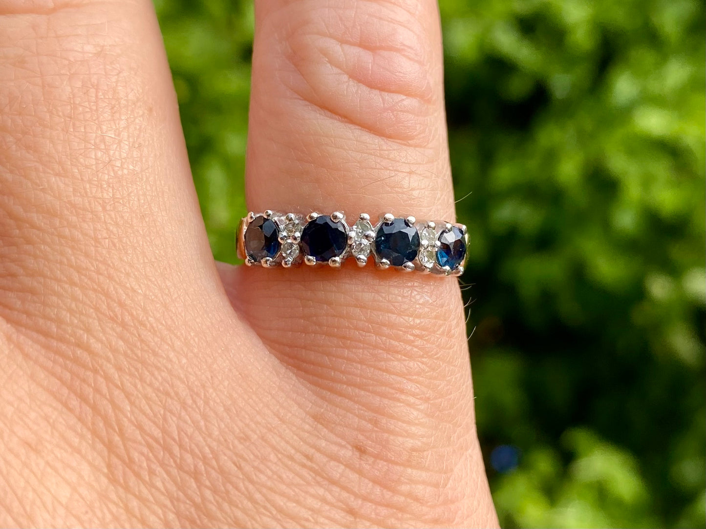 Vintage 9ct Gold Sapphire & Diamond Ring