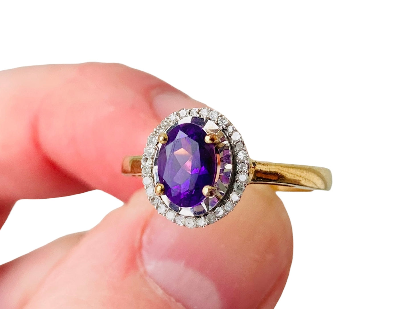 9ct Gold Amethyst & Diamond Ring