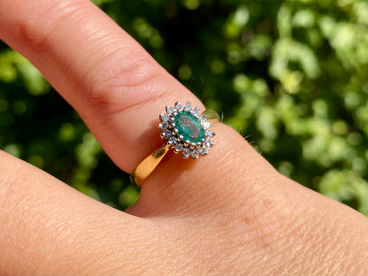 18ct Gold Emerald & Diamond Ring