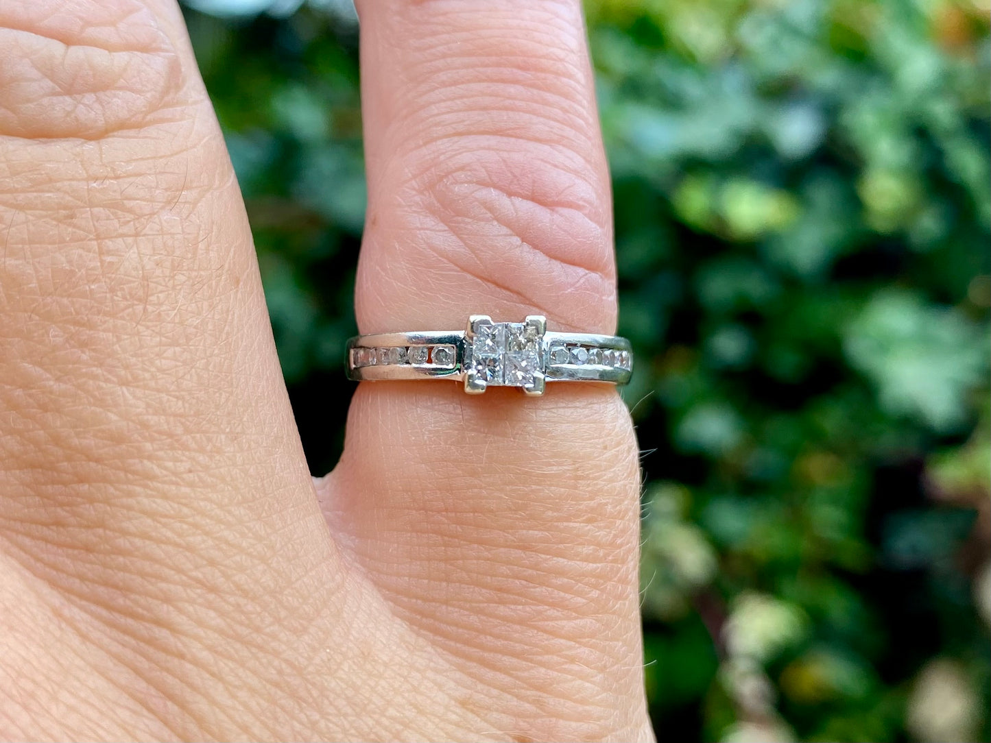 9ct Gold 0.33ct Diamond Ring