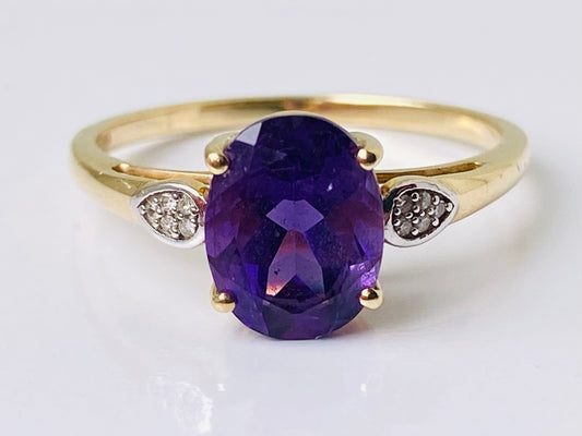 9ct Gold Amethyst & Diamond Ring