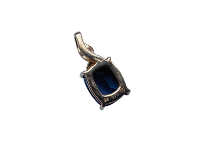 9ct Gold Iolite & Diamond Pendant