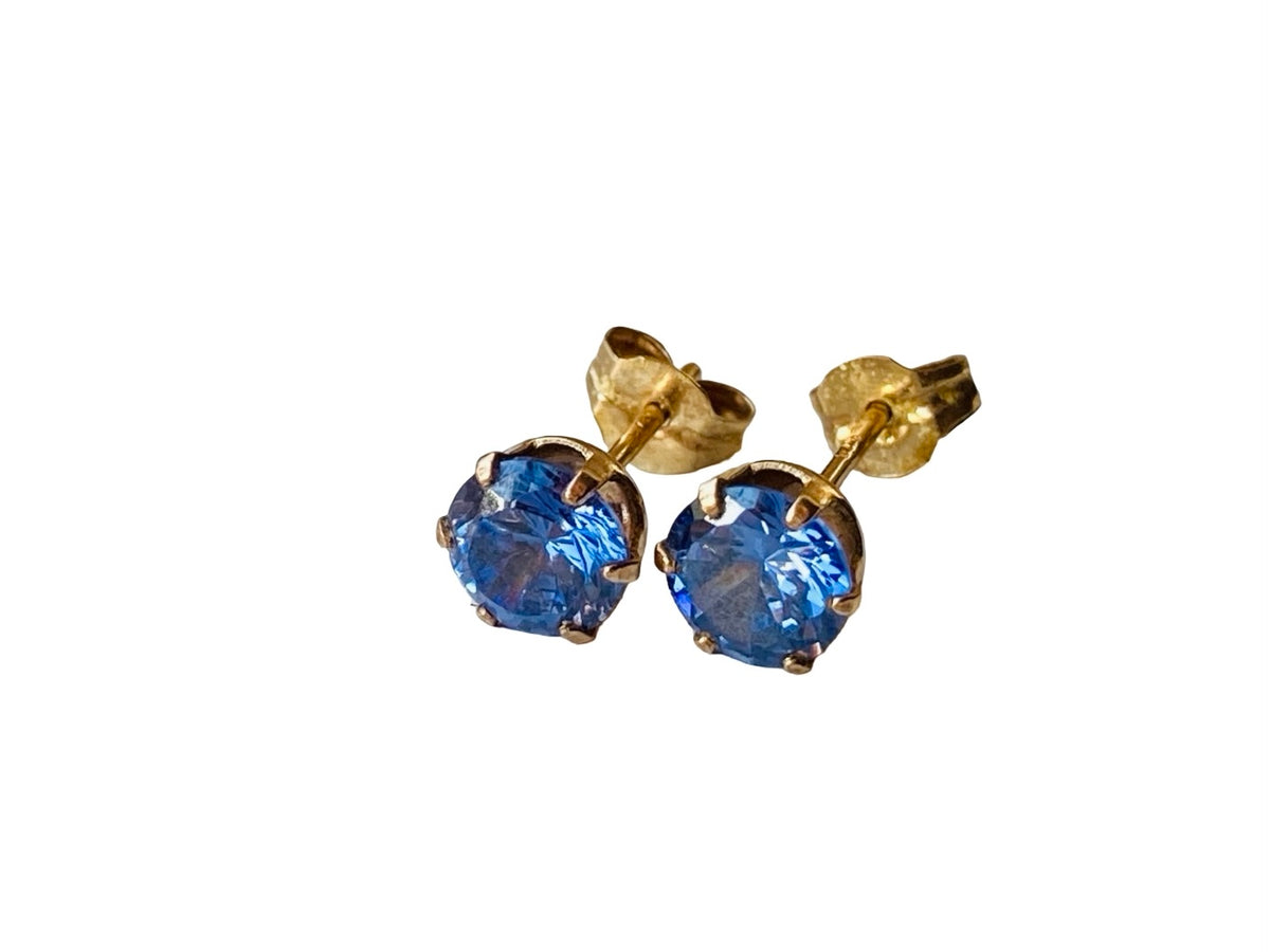 9ct Gold Tanzanite Stud Earrings