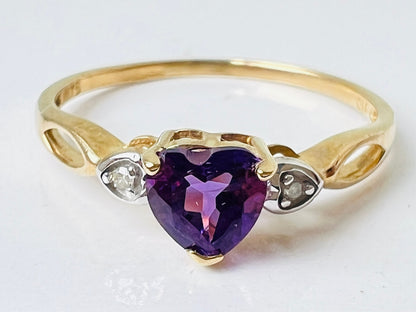 9ct Gold Amethyst & Diamond Heart Ring