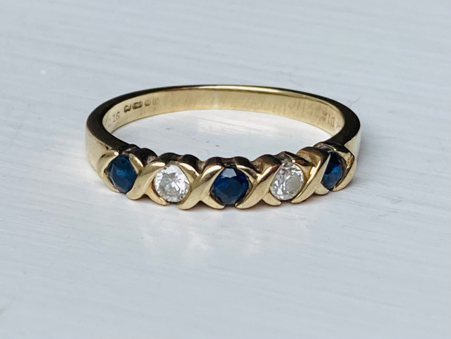 9ct Gold Sapphire & Diamond Ring