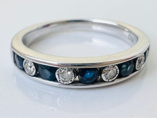 9ct Gold Sapphire & Diamond Ring