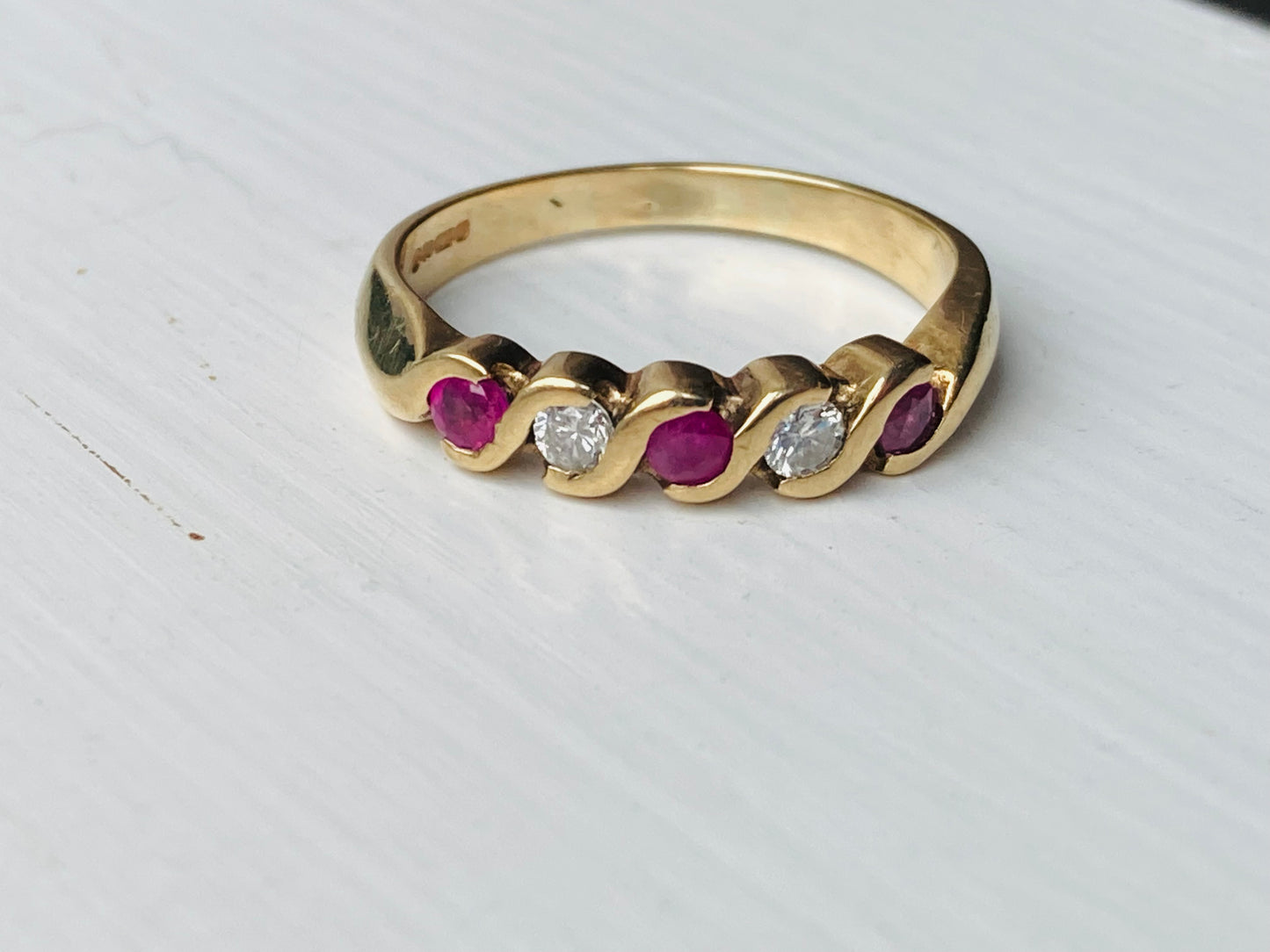 9ct Gold Ruby & Diamond Ring