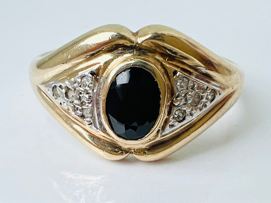 Vintage 9ct Gold Sapphire & Diamond Ring