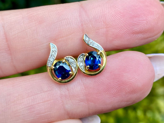 18ct Gold Sapphire & Diamond Earrings